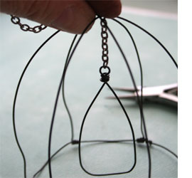 How to make a wire bird cage