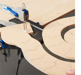 Wooden snake jigsaw puzzle with Dremel Moto Saw