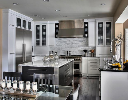 Black and white contemporary kitchen