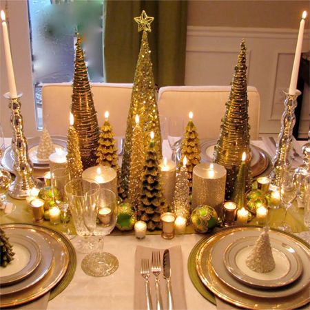 Decorate the Christmas dining table decor for christmas table modern elegance elegant gold setting