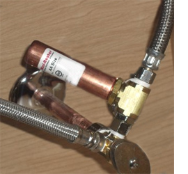 hammer water diy prevent arrester dzine installed za