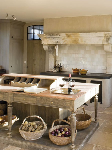 Rustic homes using reclaimed materials