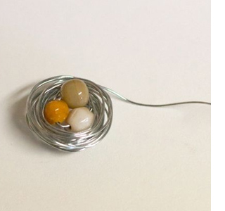 make a birds nest necklace