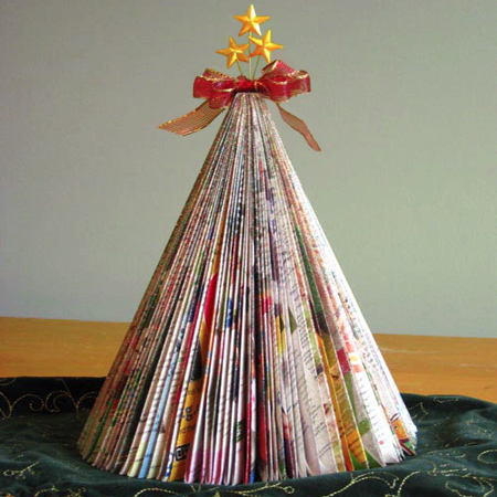 Folded magazine Christmas tree 