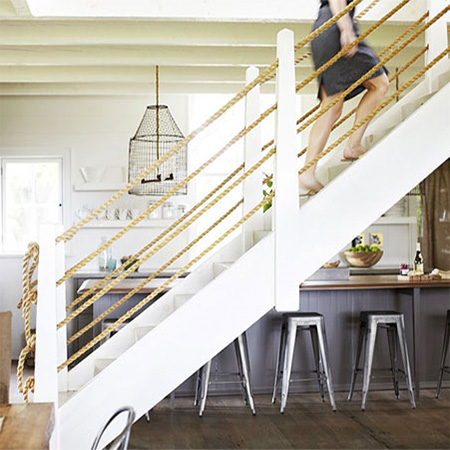 add a rope bannister balustrade to staircase