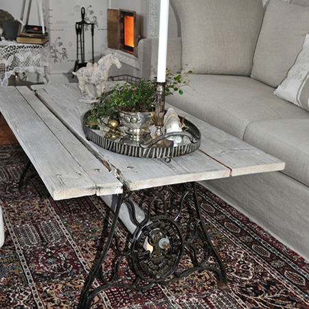 singer sewing machine coffee table desk