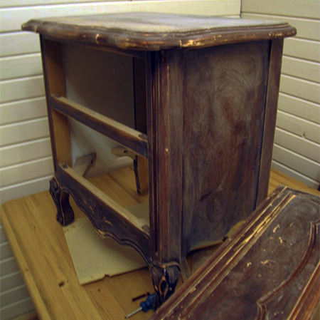 repurpose old vintage chest of drawers into bathroom vanity