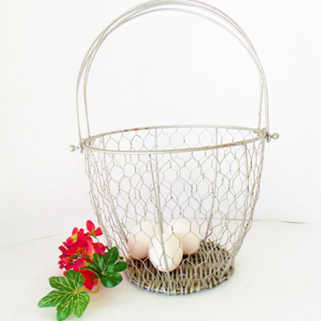 Crafty ideas to use wire for home decor projects wire egg basket
