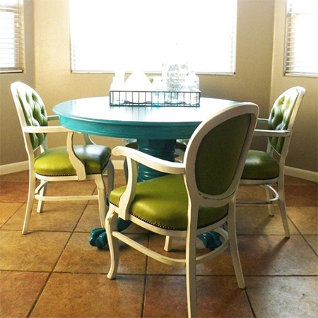 Paint dining table and chairs with Rust-Oleum satin lagoon