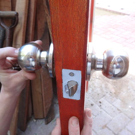 how to fit install mount or replace door knob attach back knob