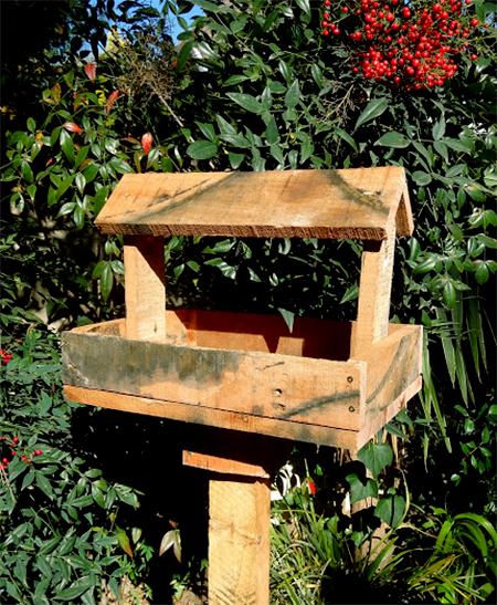 reclaimed timber wood pallet bird feeder