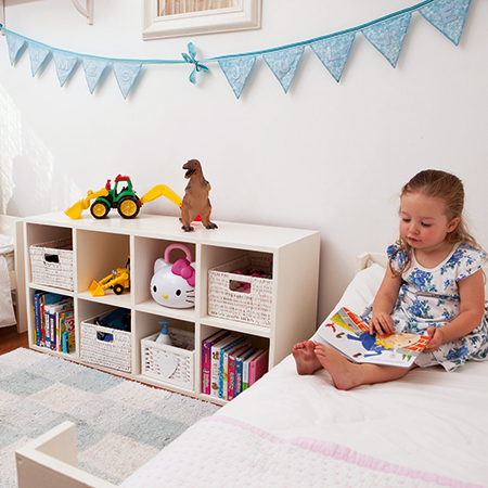 DIY storage unit for children's bedroom