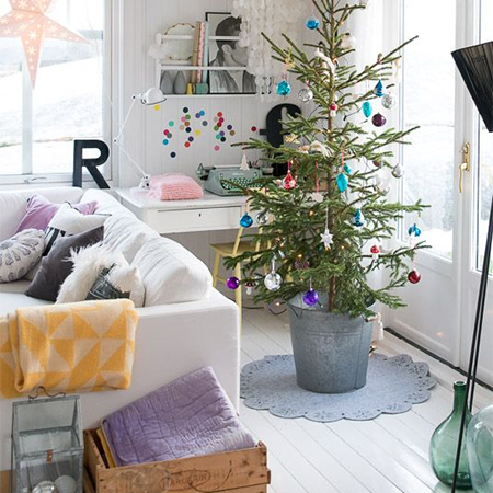 Christmas decor ideas on a budget scandinavian style