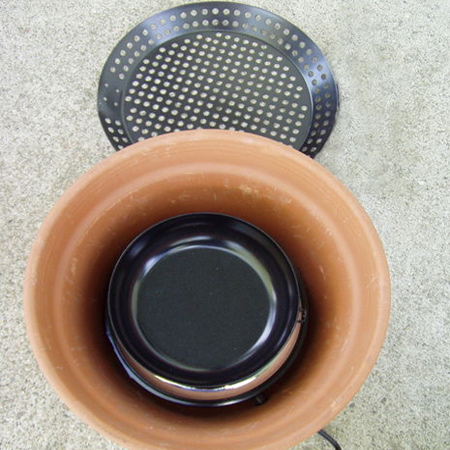 Use terracotta pots to make a smoker