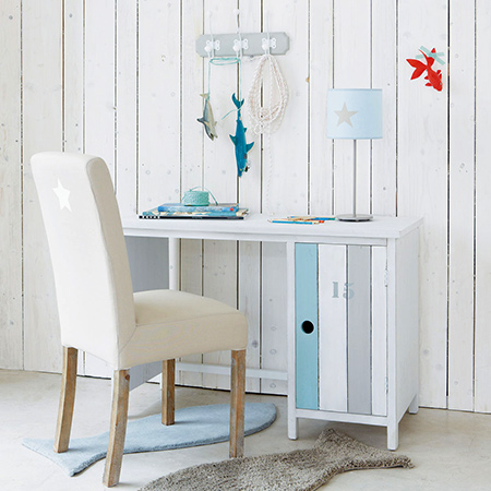 Making coastal style furniture for a child's bedroom beach desk