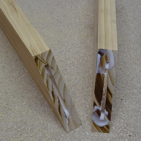 make a wooden picture or photo frame using pine and moulding with biscuit joints