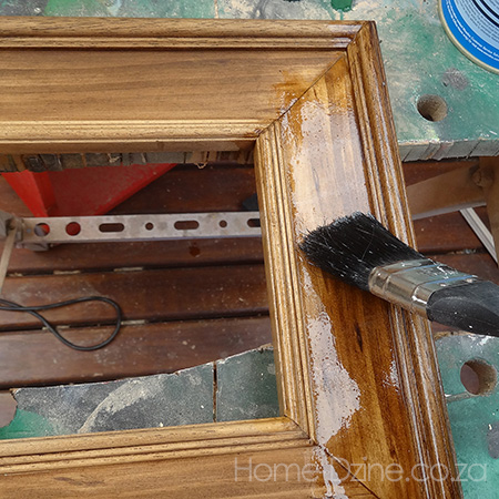 make a wooden picture or photo frame using pine and moulding use woodoc 5