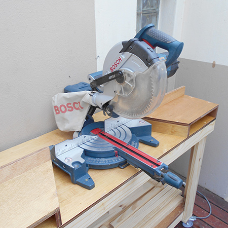 DIY how to make mobile workbench for mitre saw