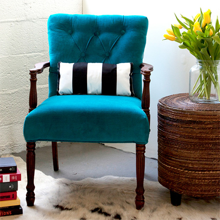 How to re-upholster old furniture with this diamond tufted chair