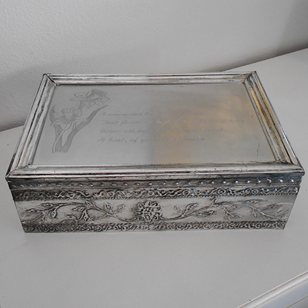 Make a faux pewter trinket box with engraved lid