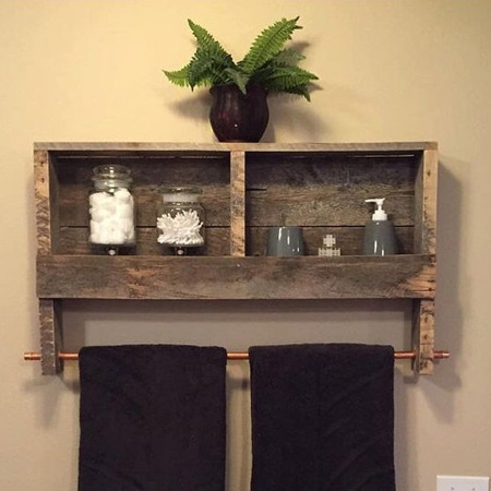 There are so many ways to use reclaimed wood for accents and projects. Whether you use reclaimed pallets or other source of reclaimed wood, it's affordable and great for projects for any style of home. 