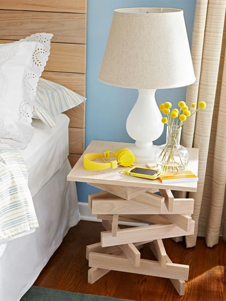 This quick and easy table is an arrangement of pine planks carefully arranged and glued in place for a quirky table that is perfect for a teen bedroom