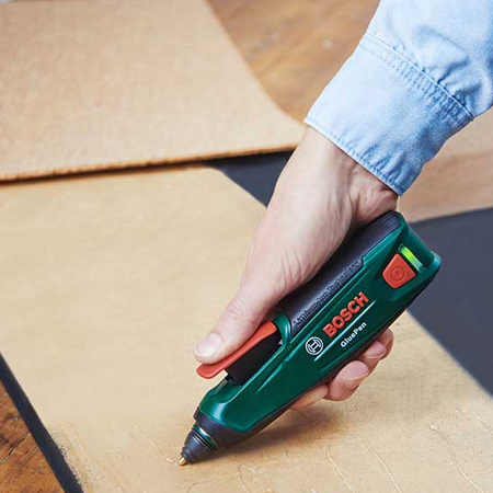 The Bosch cordless Glue Pen is ideal for household, hobby and DIY projects and is easy to use. Simply insert a glue stick, switch on to heat up the glue, and after only 15 seconds you can start gluing. Use the Bosch hot glue pen to glue paper, cardboard, textiles, leather and cork. Wood, metal, plastic and even stone can also be cleanly and precisely fixed with the Glue Pen. 