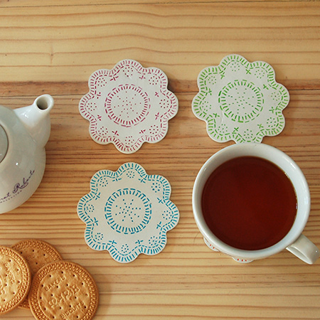 Make a set of colourful coasters using air-dry clay and Sharpie pens. Easy to make, you can make them for yourself - or as a gift. 