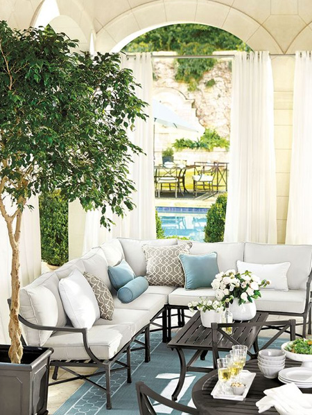 HOME-DZINE | Outdoor Rooms - Some homeowners are fortunate enough to have generously sized outdoor spaces, and these can present their own special kinds of design challenges - it can be difficult to find furniture that isn't dwarfed by the size of the outdoor area. 