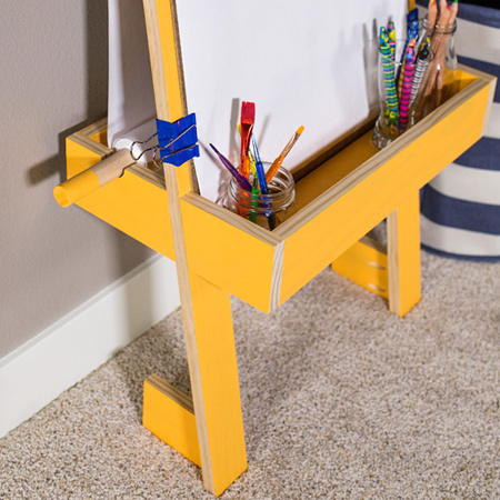 Creative Easel with tray