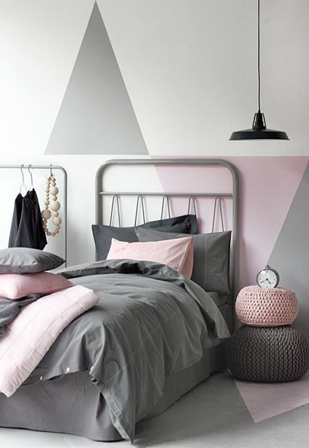 Pink and grey are a wonderful colour combination for girl's rooms