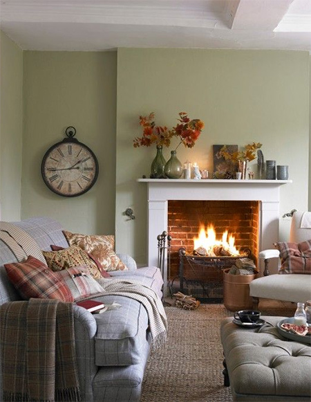 The days are getting shorter and winter will soon be upon us. We offer some tips on creating a welcoming, warm home without totally overhauling your living spaces.