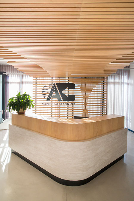 HOME-DZINE | Interior Design - Inhouse Design -  Inhouse made use of several key elements that generate an immediate impression of the brand identity as soon as guests enter either floor and allow visitors to instantaneously distinguish the offices from others in the building.