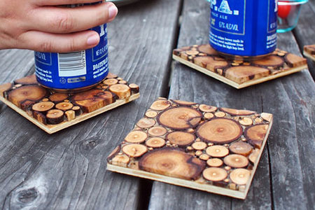 HOME-DZINE | Craft Projects - Next time you do pruning in the garden, put aside some branches to make these wood slice coasters.