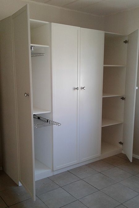 how to install built in closet