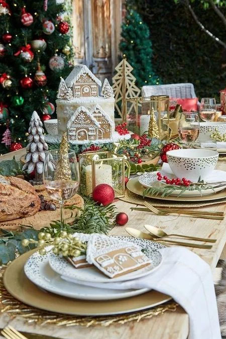 tips to style christmas dining table