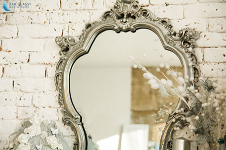 How Luxurious Will Your Home Look With An Antique Mirror?