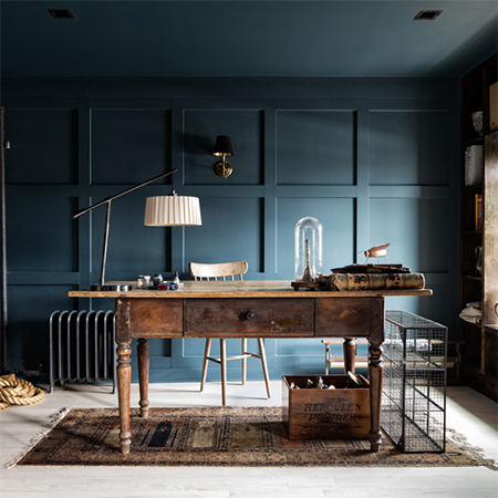how to decorate with dark colours