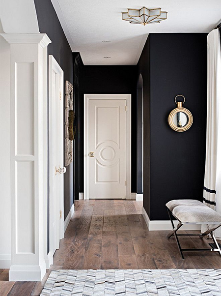 decorating walls with dark colours