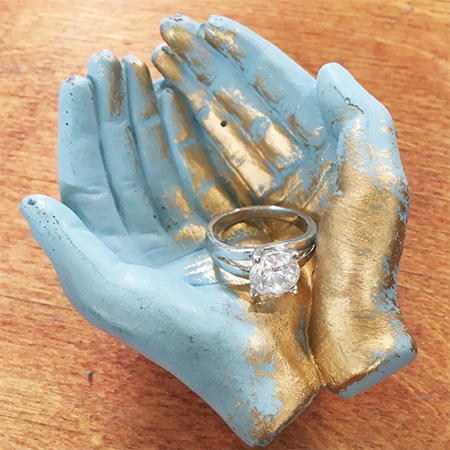 diy cement hand jewellery stand