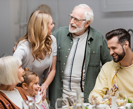 5 Thoughtful Gifts for Elderly Grandparents