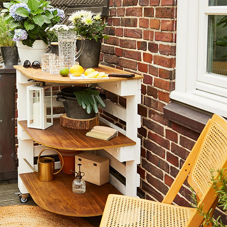 DIY Table / Shelf Unit for a Balcony, Stoep, or Patio