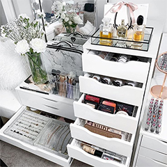 ideas to organise makeup