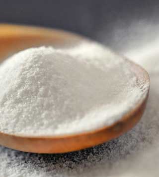 baking soda can also remove smoke and sweat odours from your laundry