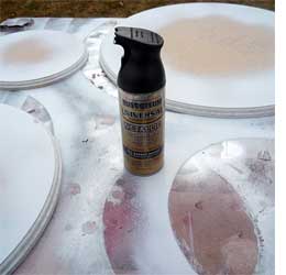spray with a light coat of Rust-Oleum