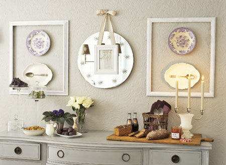 Easy ways to decorate a wall picture moulding frame