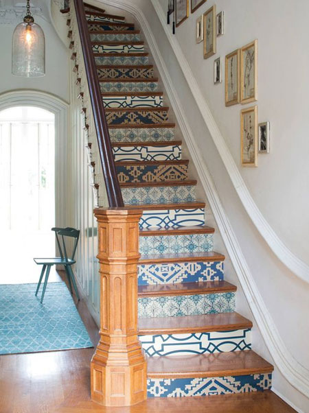 wallpaper on stairs