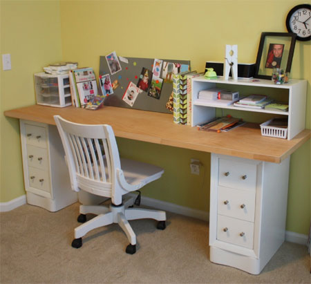 HOME DZINE Home Office | Hollow core door makes a great home office desk